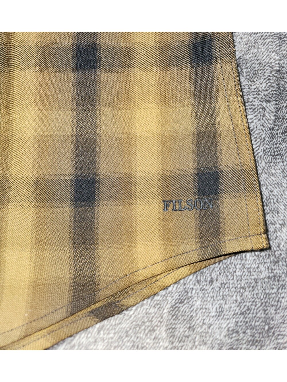 Filson Western Trim Slim Button Front Shirt Long Sleeves Large Plaid 100% Wool - Picture 4 of 10